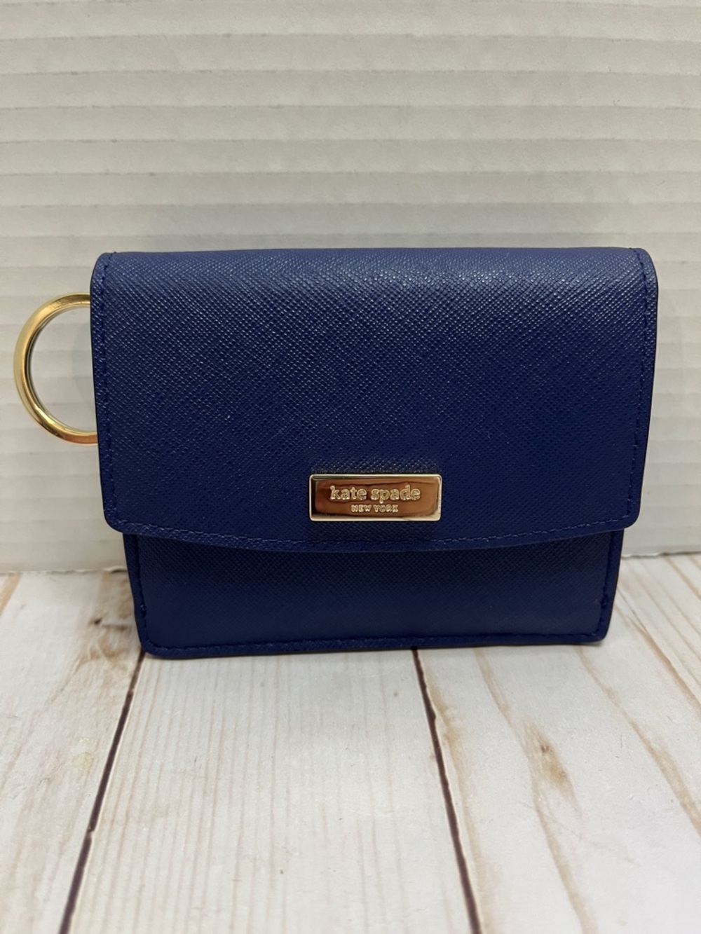 kate spade Saffiano Leather Keyring 7 slot Card Case. Change & ID pockets. EUC